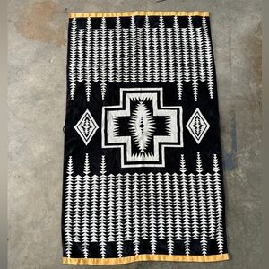 Pendleton Towel